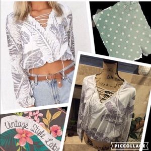 Vintage Inspired Floral Lace up Crop Blouse